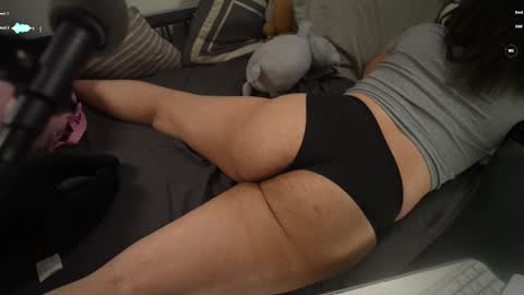 NyxRaven online show from October 2, 5:50 am