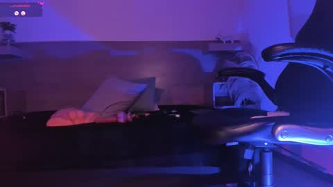 Snapshot of nyxshadow__ chatting on March 7, 7:30 am Nyx Shadow online show from March 7, 7:30 am