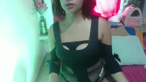 obedient_curls online show from September 25, 5:42 pm
