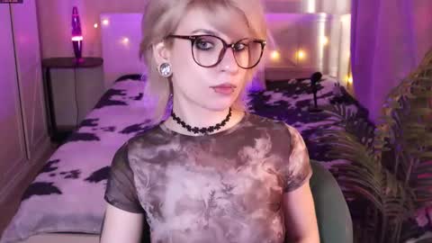 Moonlight online show from March 22, 9:35 am