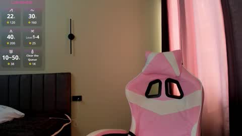 Leila online show from October 7, 4:19 am