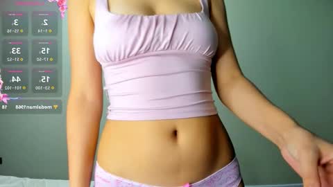 Leila online show from November 3, 4:35 am