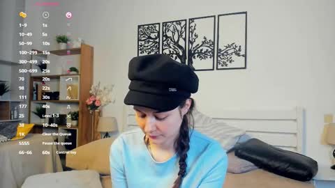 Elis online show from March 13, 8:56 pm