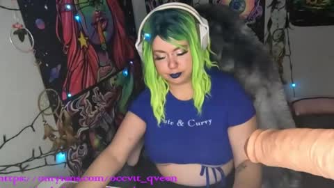 Snapshot of occvlt_qveen chatting on February 23, 11:25 pm occvlt qveen online show from February 23, 11:25 pm