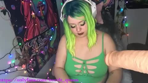 Snapshot of occvlt_qveen chatting on February 13, 12:13 am occvlt qveen online show from February 13, 12:13 am
