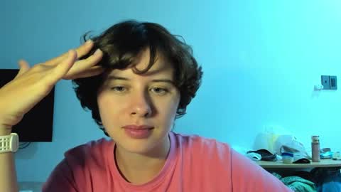 Evie online show from March 29, 4:30 pm