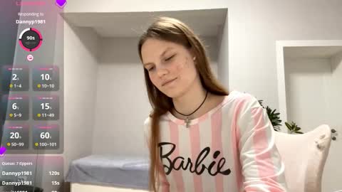 Aneta Bruno online show from October 31, 4:29 pm