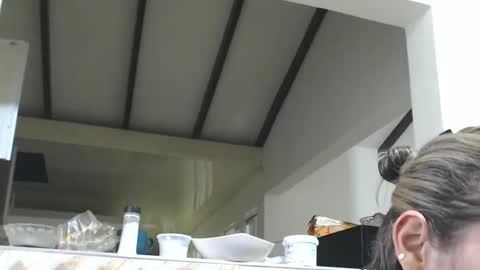 Val online show from February 26, 12:09 am