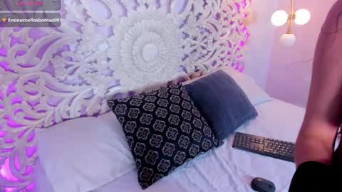 Ana  online show from September 30, 11:32 am