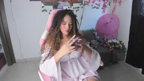 Odette  online show from November 2, 9:04 pm