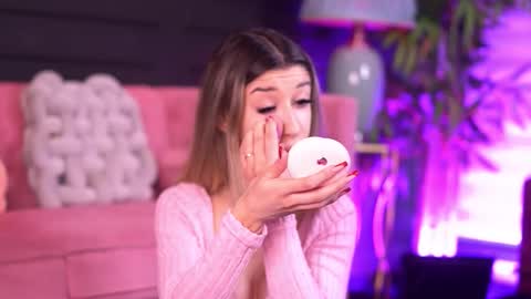 Odette online show from February 11, 6:28 am