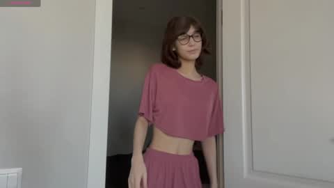 Thea online show from March 23, 4:28 am