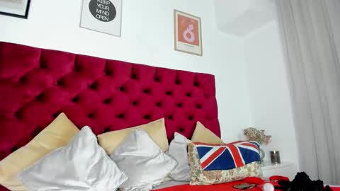 Odette online show from October 23, 6:20 pm