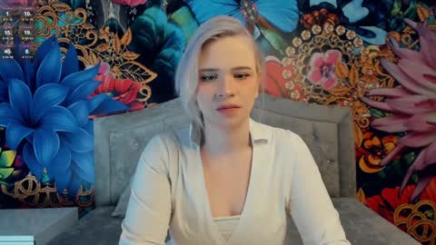 Eliana online show from February 8, 4:14 am