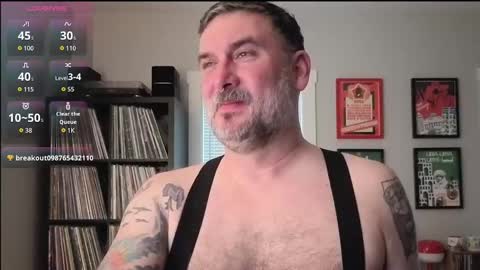 Office Dad online show from January 9, 8:58 pm