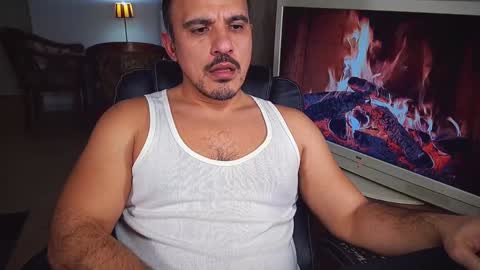 officeman7 online show from January 2, 5:07 pm