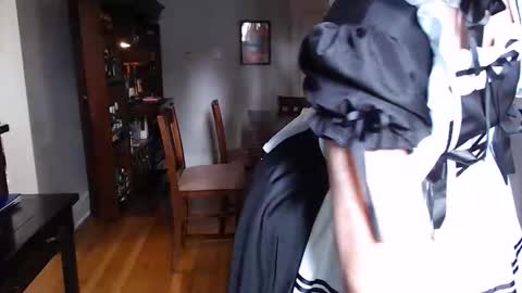 officetest101 online show from March 13, 7:39 pm