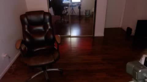 Money online show from March 23, 8:36 pm