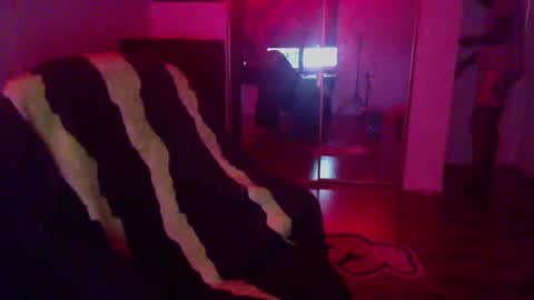 Money online show from January 22, 5:59 pm