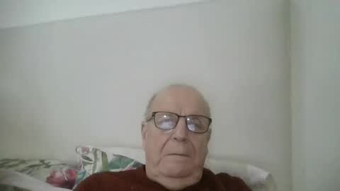 oggi95 online show from December 30, 11:48 am