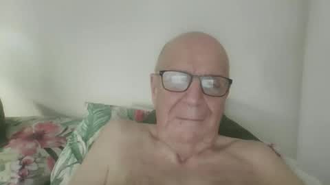 oggi95 online show from October 8, 2:56 pm