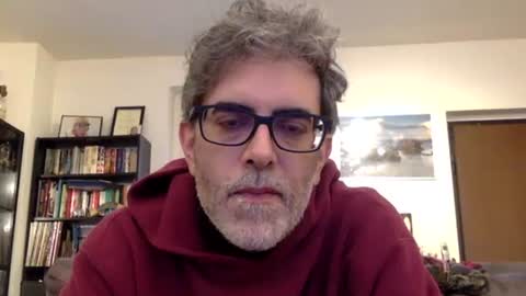 Snapshot of oggs48 chatting on March 9, 4:11 pm oggs48 online show from March 9, 4:11 pm