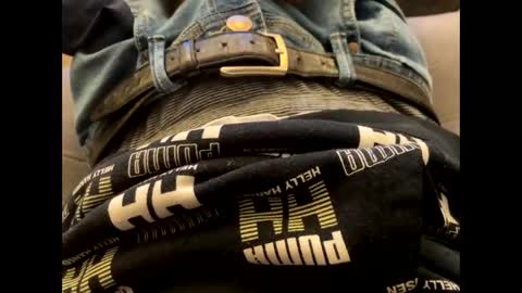 Snapshot of oggs48 chatting on October 13, 4:20 pm oggs48 online show from October 13, 4:20 pm