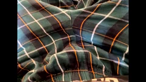 Snapshot of oggs48 chatting on October 11, 1:05 pm oggs48 online show from October 11, 1:05 pm