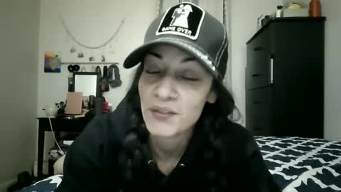 Lit en Cama online show from January 9, 1:29 am