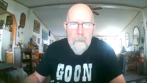 ogusmaximus online show from October 15, 8:20 pm