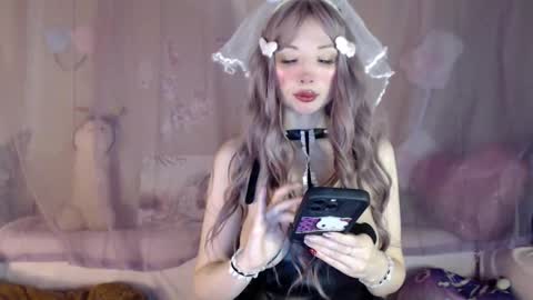 Milly online show from October 31, 11:43 am