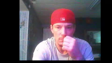 Snapshot of oh_you_know69 chatting on December 30, 10:45 pm who dares toss me some tips lets have fun online show from December 30, 10:45 pm