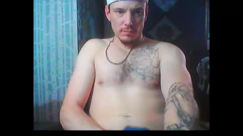 Snapshot of oh_you_know69 chatting on January 8, 7:56 pm who dares toss me some tips lets have fun online show from January 8, 7:56 pm