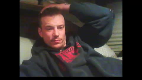 Snapshot of oh_you_know69 chatting on February 20, 8:06 am who dares toss me some tips lets have fun online show from February 20, 8:06 am