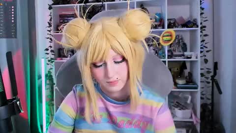 Clementine  Clem  online show from November 21, 9:40 am