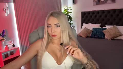 Emma online show from September 22, 12:59 am