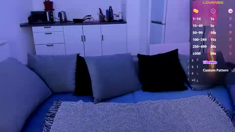 Light  online show from September 13, 10:23 pm