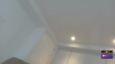 Lyz  online show from February 15, 4:39 pm