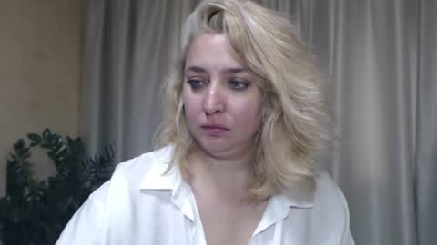 Iren online show from September 27, 7:28 am