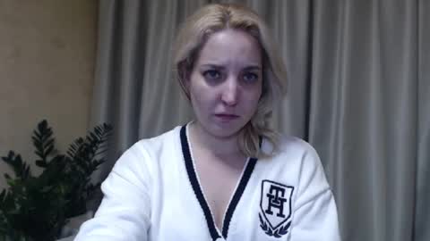 Mari online show from February 13, 6:15 pm