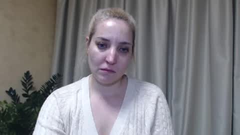 Mari online show from February 4, 10:24 pm