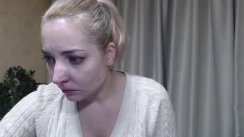 Mari online show from January 18, 1:47 am