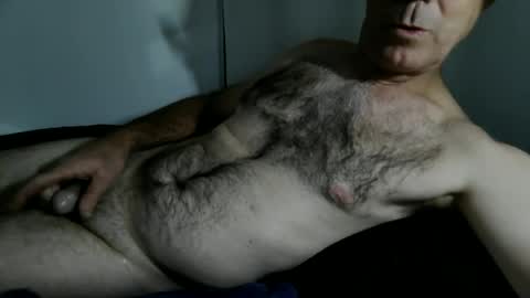 oiledcouple1 online show from June 18, 5:02 am