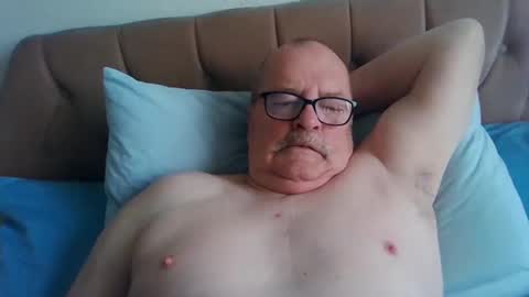 old_fkr online show from February 5, 8:54 am