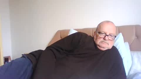 old_fkr online show from October 1, 10:58 am