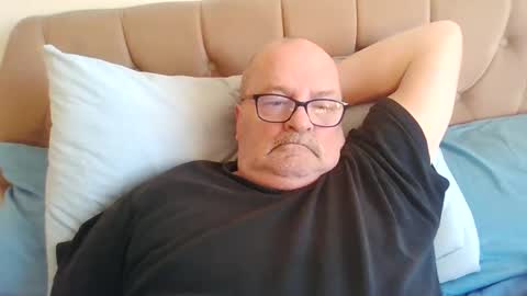 old_fkr online show from January 18, 9:24 am