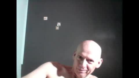 oldbuthorny62 online show from March 5, 2:14 am