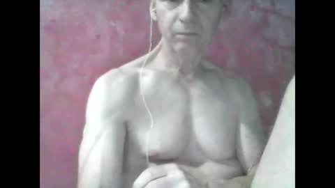 oldbuthorny62 online show from May 20, 4:20 am