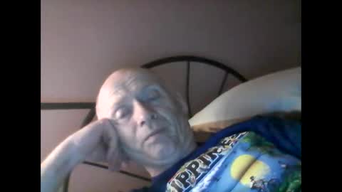 oldbuthorny62 online show from February 7, 5:10 am