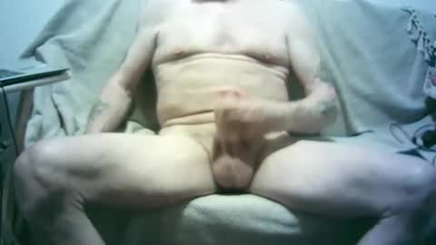 oldercock1411 online show from April 1, 6:16 pm